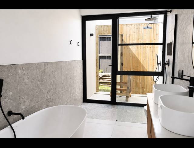 4 BEDROOM FREESTANDING TO LET IN ELALENI COASTAL FOREST ESTATE